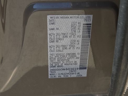 Used 2024 Nissan Frontier PRO-4X w/ Pro Premium Package AWD/4WD image 29