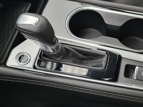 Used 2024 Nissan Altima 2.5 SV w/ SV Premium Package image 28