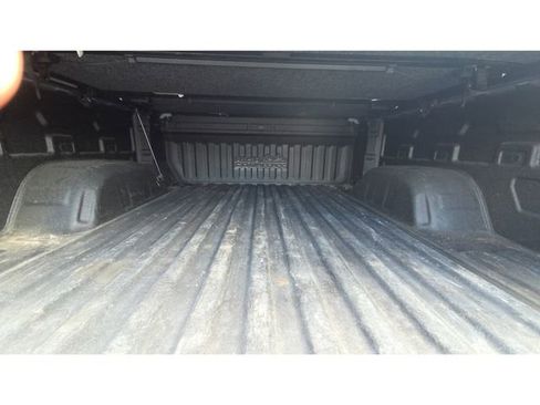 Used 2022 Chevrolet Silverado 1500 High Country w/ Safety Package II image 18