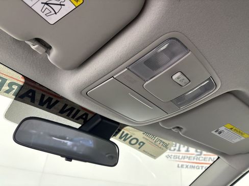 Used 2025 Kia Soul LX image 18