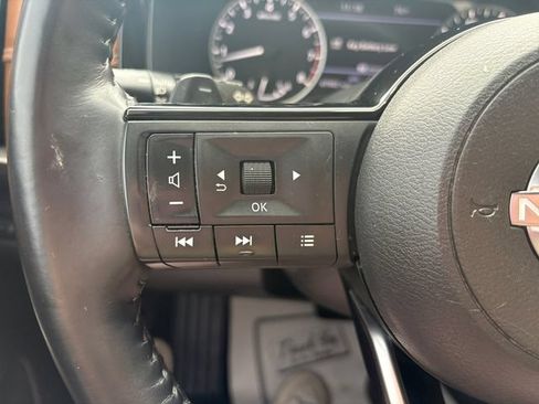 Used 2022 Nissan Pathfinder Platinum AWD/4WD image 27