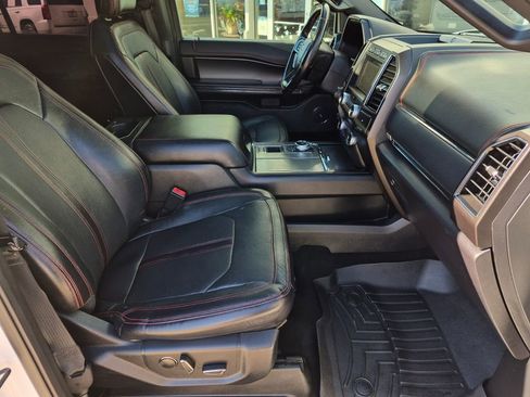 Used 2019 Ford Expedition Limited w/ Equipment Group 303A image 29