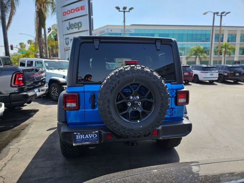 New 2026 Jeep Wrangler Willys AWD/4WD image 6