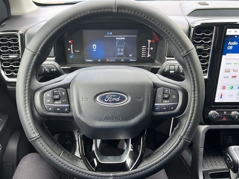 Used 2024 Ford Ranger XLT AWD/4WD image 16