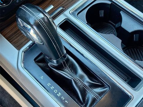 Used 2017 Ford F150 Lariat w/ Equipment Group 502A Luxury image 17