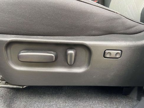 Used 2023 Toyota Tacoma TRD Sport w/ Advanced Technology Package image 15