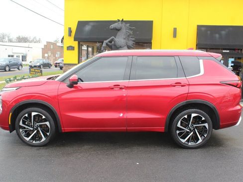 Used 2022 Mitsubishi Outlander SEL image 23