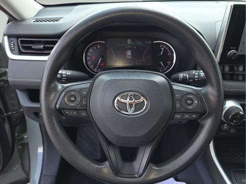 Used 2023 Toyota RAV4 XLE image 17