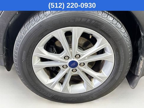 Used 2018 Ford Escape SE w/ Ford Safe & Smart Package image 39