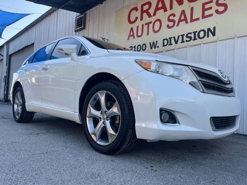 Used 2014 Toyota Venza LE image 4