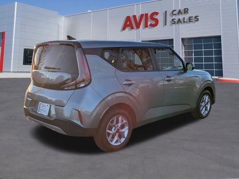 Used 2024 Kia Soul LX w/ Option Group 015 image 7
