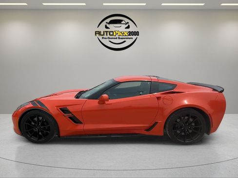Used 2019 Chevrolet Corvette Grand Sport w/ Grand Sport Heritage Package RWD image 4