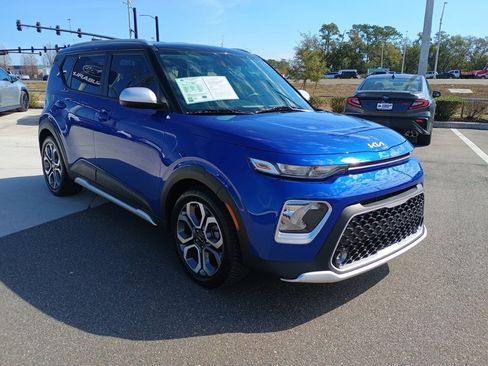 Used 2022 Kia Soul X-Line image 3
