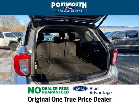 Certified 2022 Ford Explorer XLT w/ Equipment Group 202A image 12