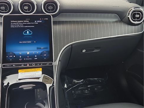 New 2026 Mercedes-Benz GLC 300 image 14