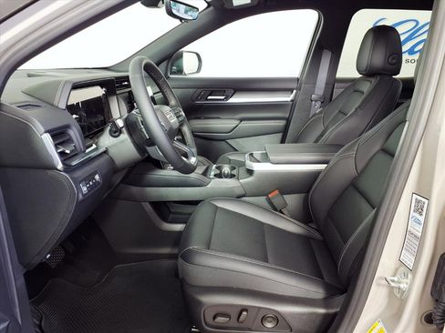 New 2026 GMC Terrain Elevation w/ Elevation Premium Package image 16