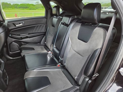 Used 2022 Ford Edge ST AWD/4WD image 23