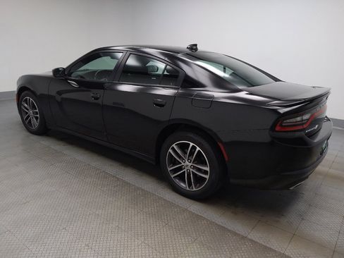 Used 2019 Dodge Charger SXT AWD/4WD image 3