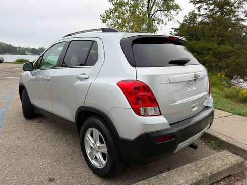 Used 2016 Chevrolet Trax LT FWD image 7