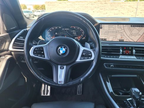 Used 2021 BMW X5 M50i AWD/4WD image 16