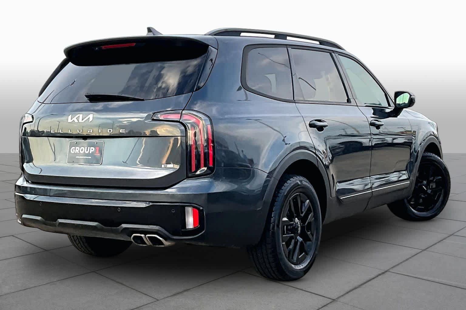 Used 2024 Kia Telluride SX Prestige X-Pro AWD/4WD image 13