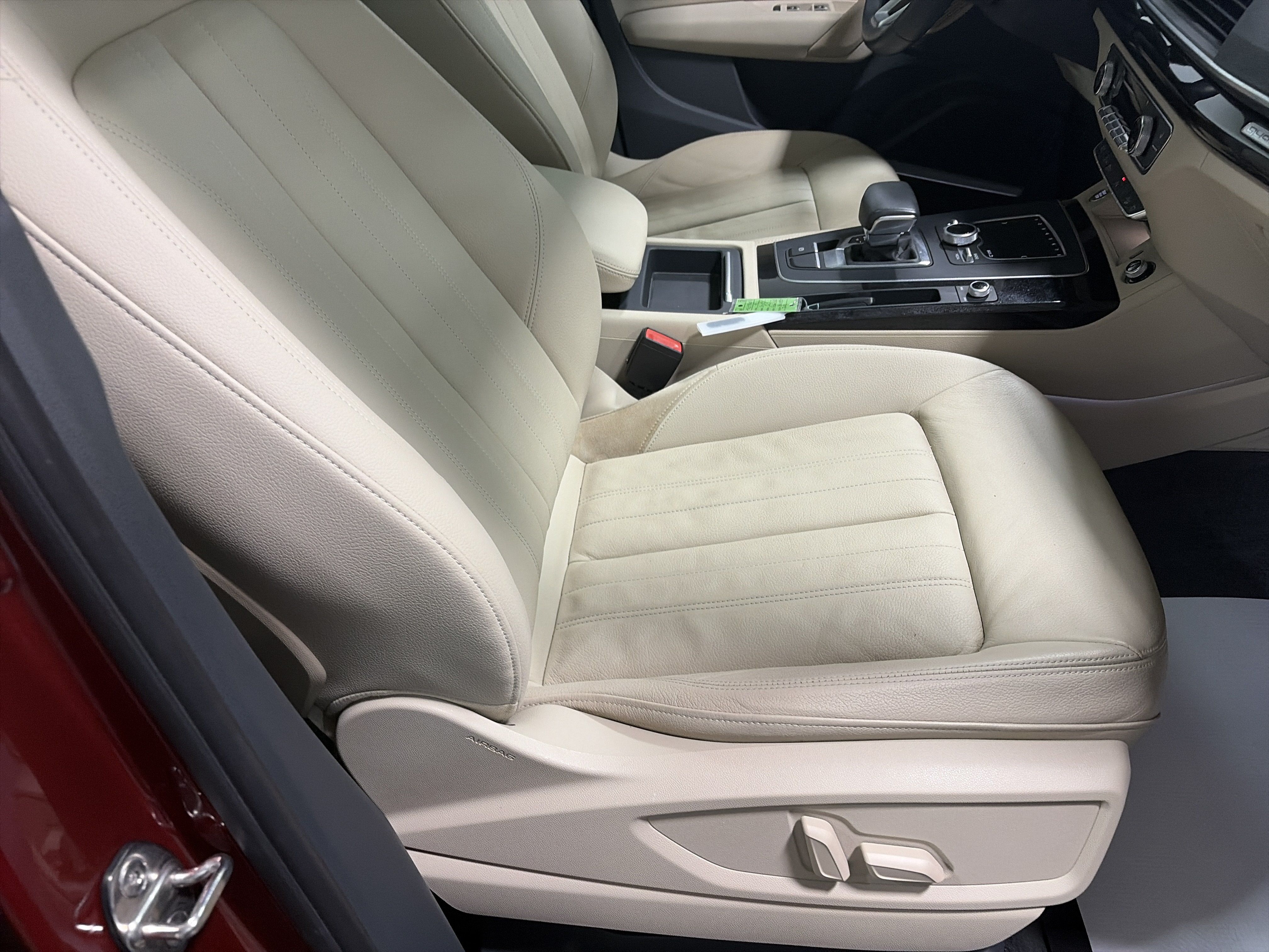 Used 2018 Audi Q5 2.0T Premium Plus AWD/4WD image 35