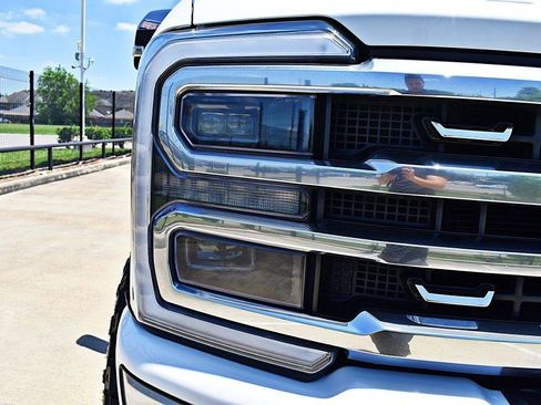 Used 2023 Ford F350 Platinum AWD/4WD image 54