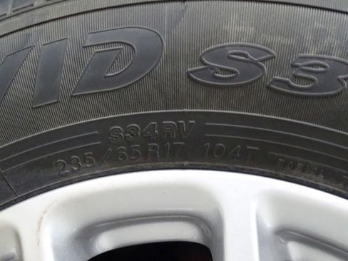 Used 2024 Chrysler Pacifica Touring-L image 41