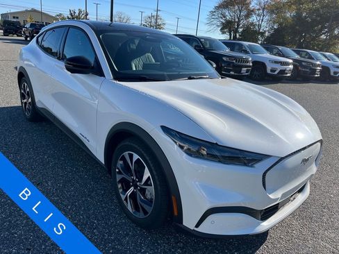 New 2025 Ford Mustang Mach-E Select w/ Interior Protection Package image 4