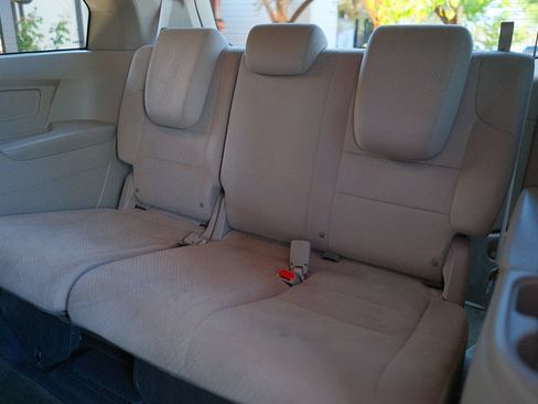 Used 2016 Honda Odyssey LX image 32