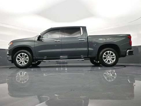 Used 2025 Chevrolet Silverado 1500 LTZ image 24