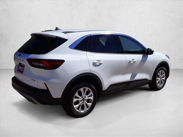 Used 2023 Ford Escape Active AWD/4WD image 4