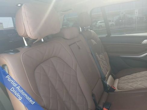 Used 2026 BMW X7 xDrive40i AWD/4WD image 14