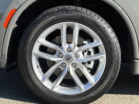 Used 2023 Dodge Durango GT image 33