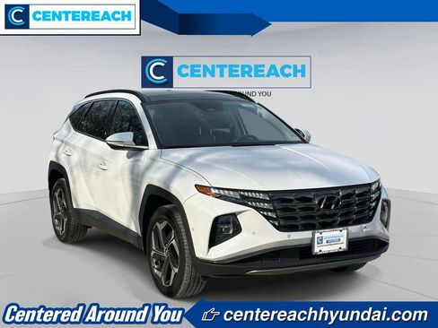 Used 2023 Hyundai Tucson Limited AWD/4WD image 2