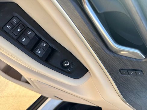 Used 2024 Jeep Grand Cherokee Limited w/ Luxury Tech Group II AWD/4WD image 20