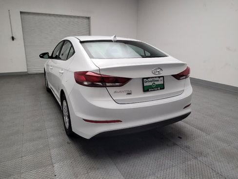 Used 2017 Hyundai Elantra SE image 6