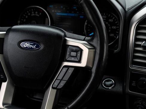 Used 2020 Ford F150 Platinum w/ Equipment Group 701A Luxury AWD/4WD image 15