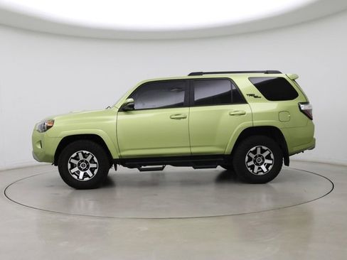 Used 2023 Toyota 4Runner TRD Off-Road Premium image 2
