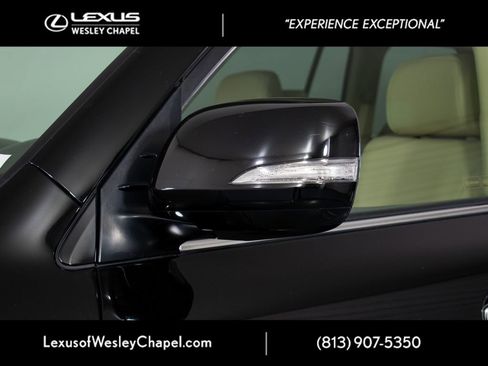 Used 2014 Lexus LX 570 4WD image 12
