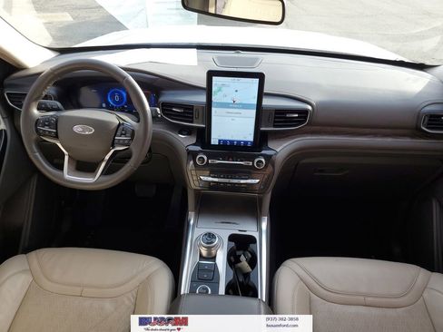 Certified 2022 Ford Explorer Platinum w/ Equipment Group 601A image 11