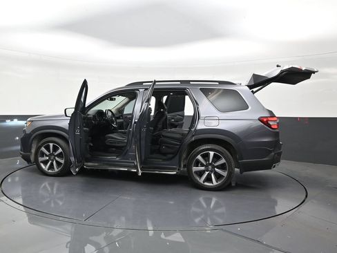 Used 2024 Honda Pilot Elite image 29