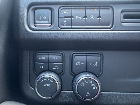 Used 2023 Chevrolet Tahoe LS w/ Driver Alert Package AWD/4WD image 32