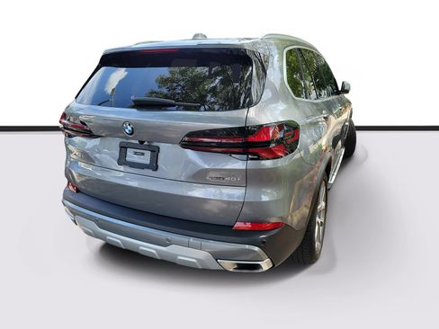 Used 2025 BMW X5 sDrive40i w/ Climate Comfort Package RWD image 4