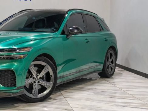 Used 2022 Genesis GV70 3.5T Sport w/ Sport Prestige Package AWD/4WD image 9