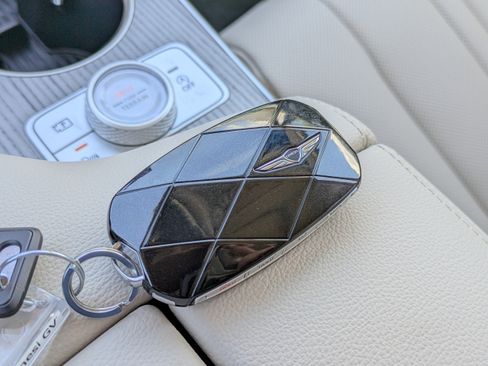 New 2026 Genesis GV80 2.5T Select image 28