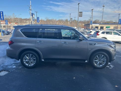Used 2019 INFINITI QX80 Luxe image 4