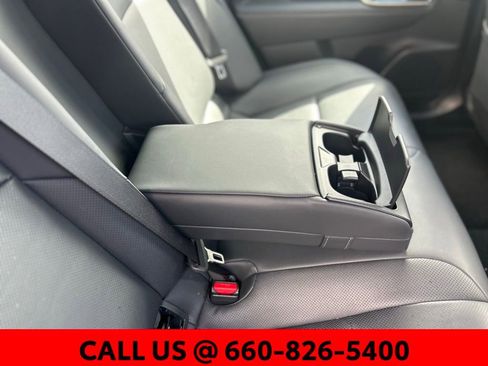 Used 2025 Toyota Crown XLE image 7