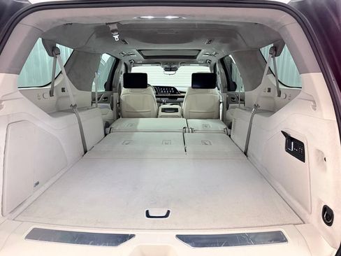 Used 2023 Cadillac Escalade ESV Premium Luxury Platinum w/ LPO, Radiant Package AWD/4WD image 45