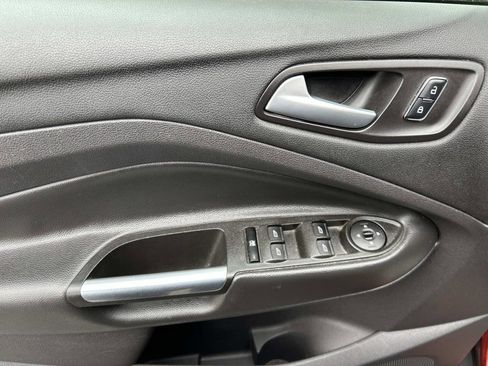 Used 2014 Ford Escape SE image 20